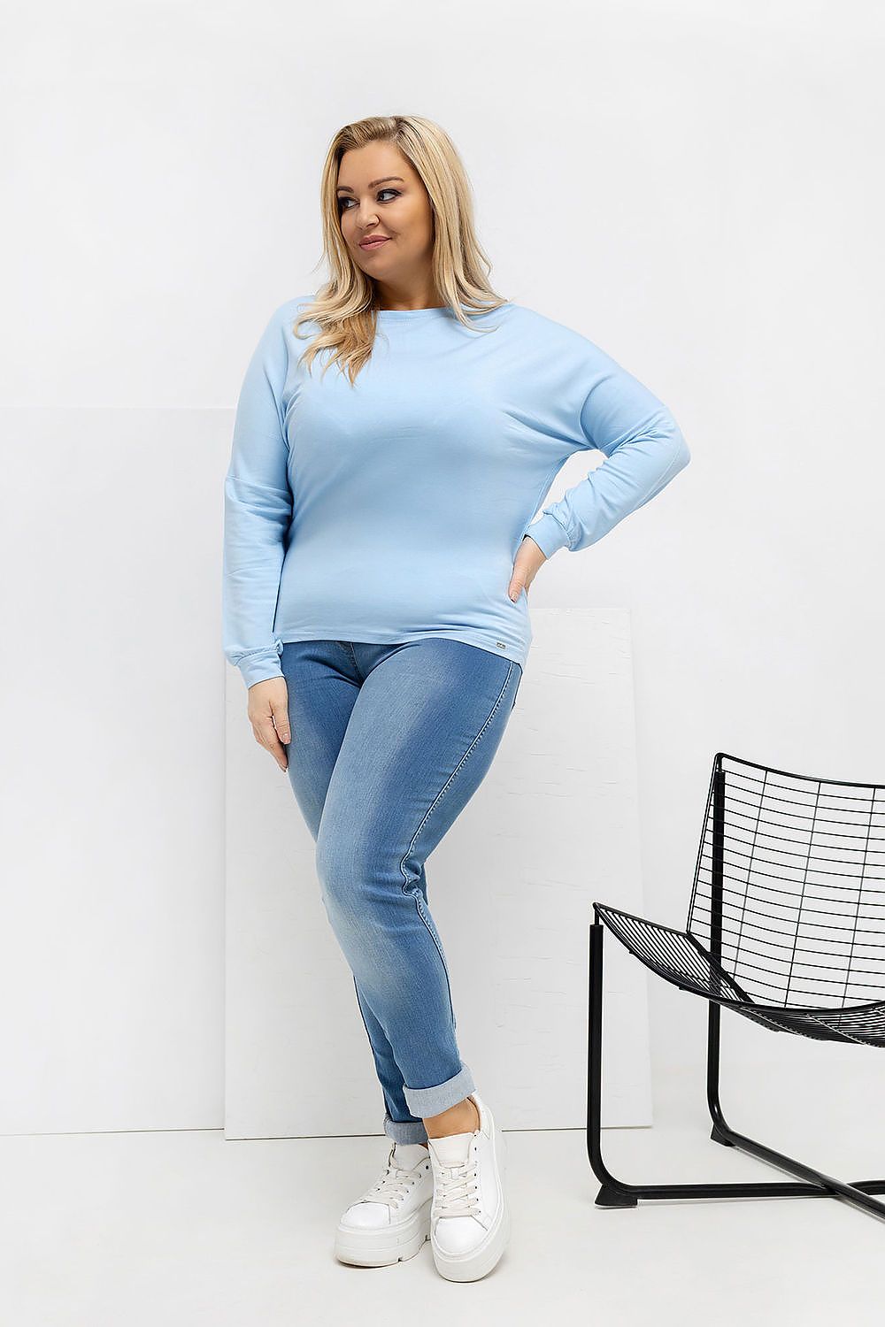 Damen Basic Plus-Size Shirt von Relevance blau Vorderseite