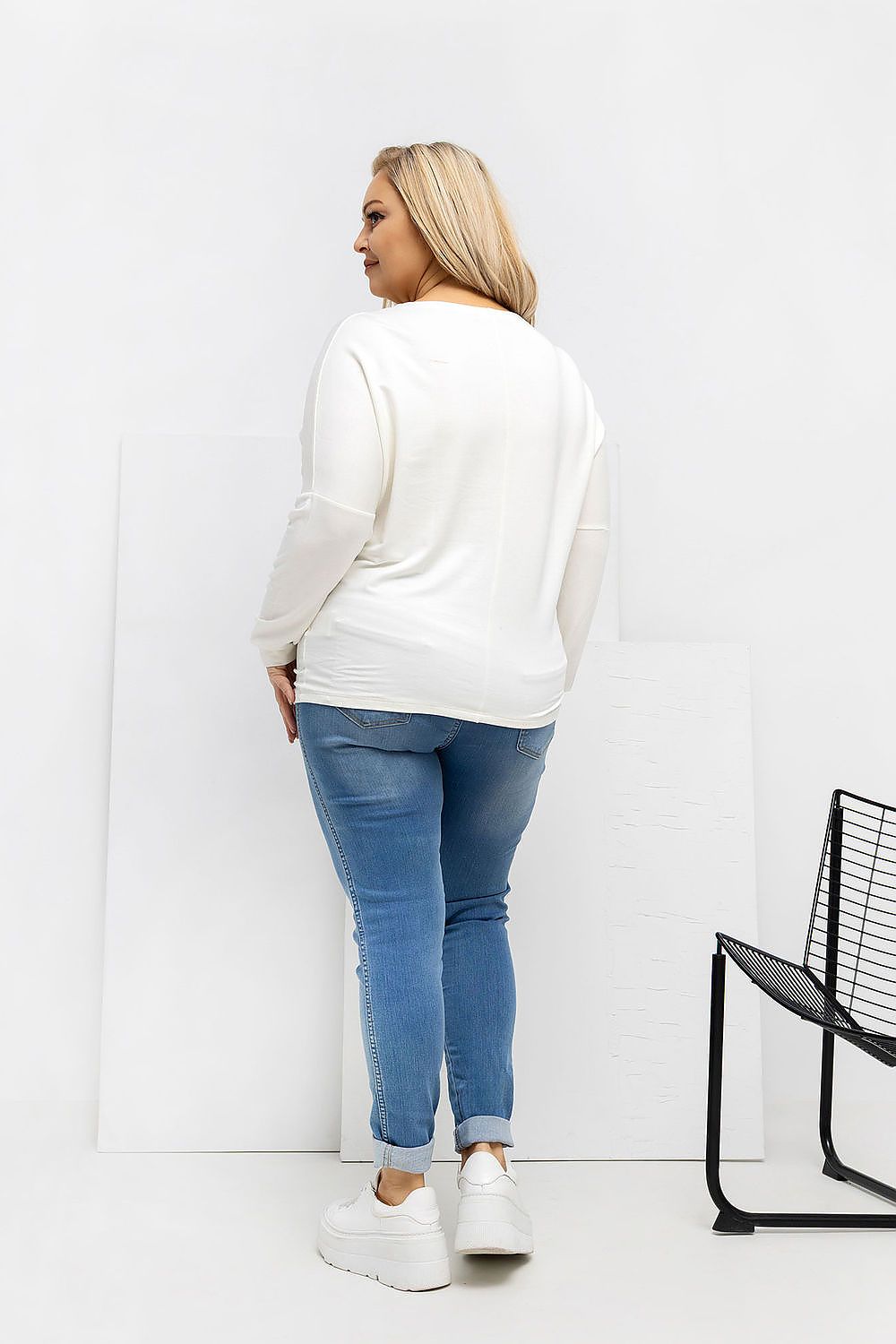 Damen Basic Plus-Size Shirt von Relevance weiß Rückseite