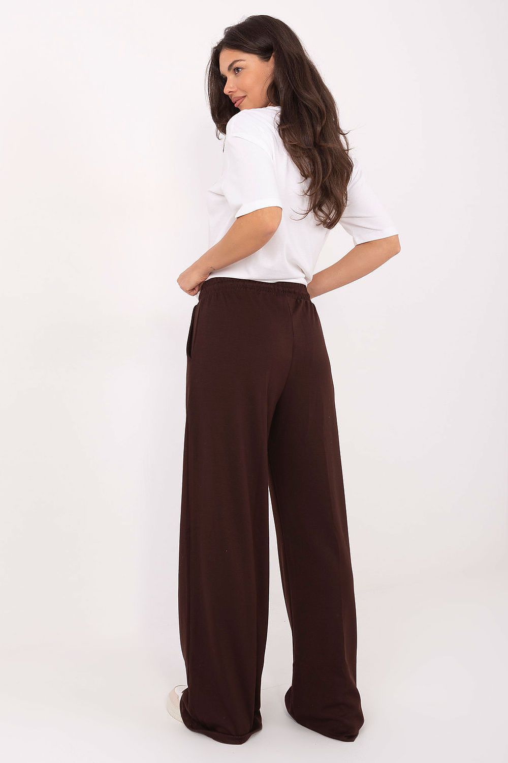 Damen Casual lässige Sweatpants, Weite Beine, High-Waist, Seitentaschen von Relevance braun Rückseite