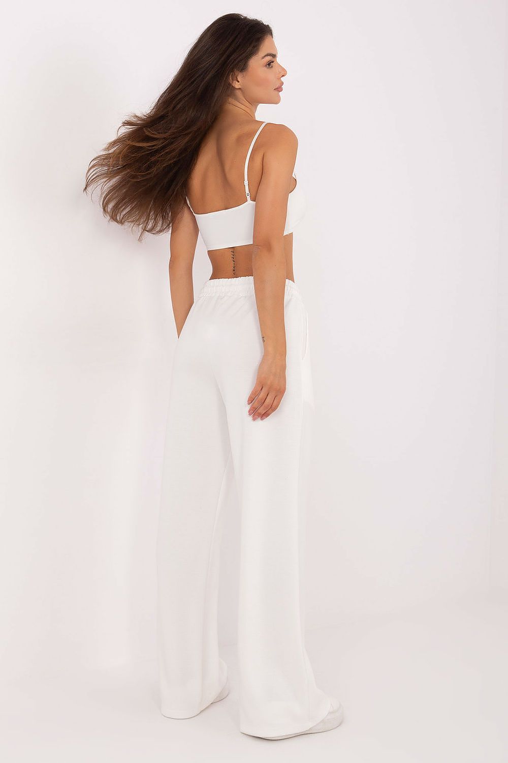 Damen Casual lässige Sweatpants, Weite Beine, High-Waist, Seitentaschen von Relevance weiß Rückseite