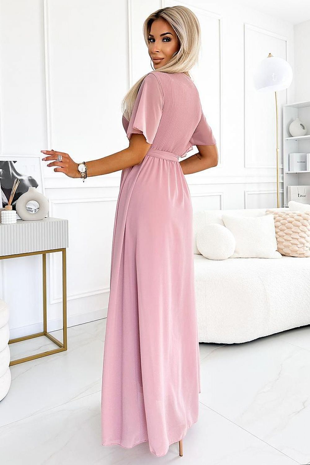 Damen Maxi-Kleid Chiffon Plissierter Ausschnitt, Bindeband & kurze Ärmel Numoco Basic rosa Rückseite