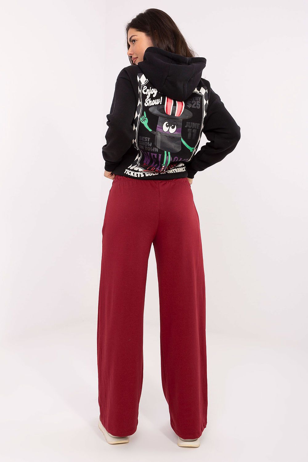 Damen Mid-Waist Jogginghose mit Taschen, gerader Schnitt von Relevance rot Rückseite