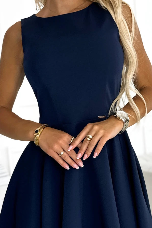 Damen Minikleid mit Asymmetrischem längerem Rücken von Numoco marineblau Ausschnitt