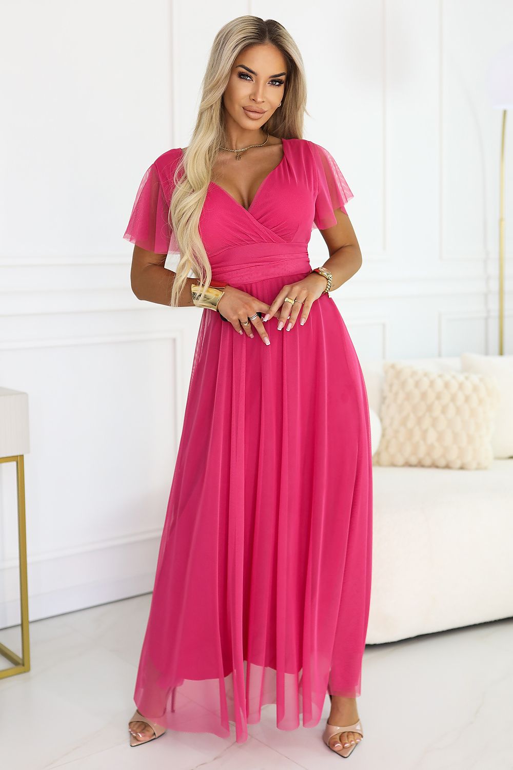 Damen Tüll Maxikleid NASTIA mit Surplice Ausschnitt von Numoco Basic pink