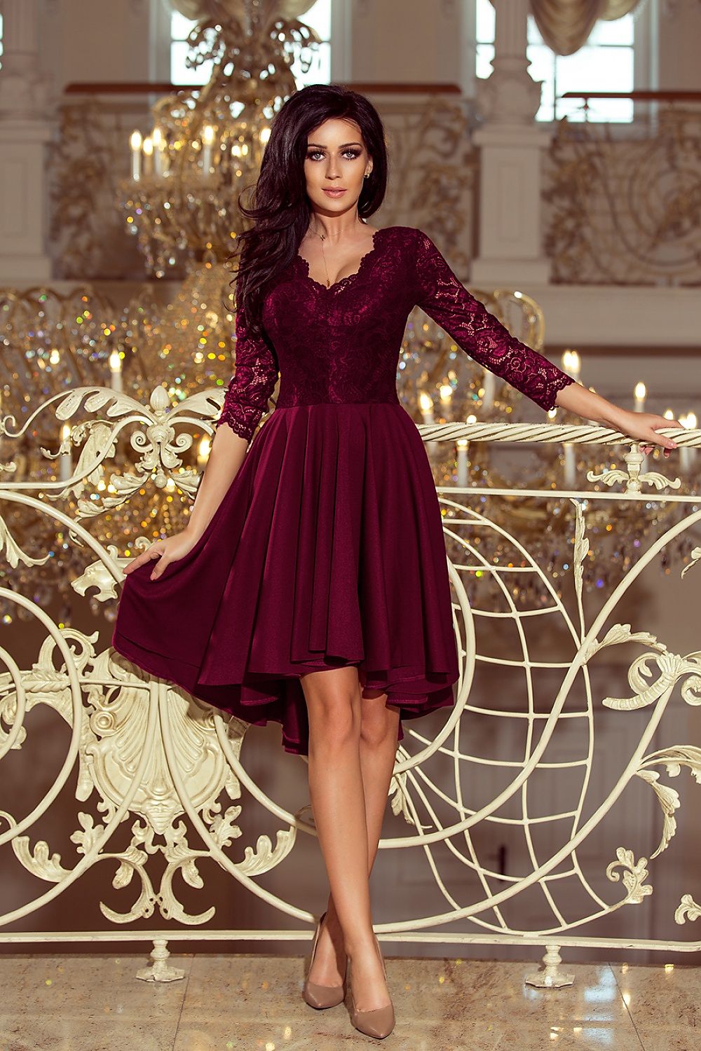 Damen asymetrisches Abendkleid mit Spitze von Numoco weinrot Vorderseite
