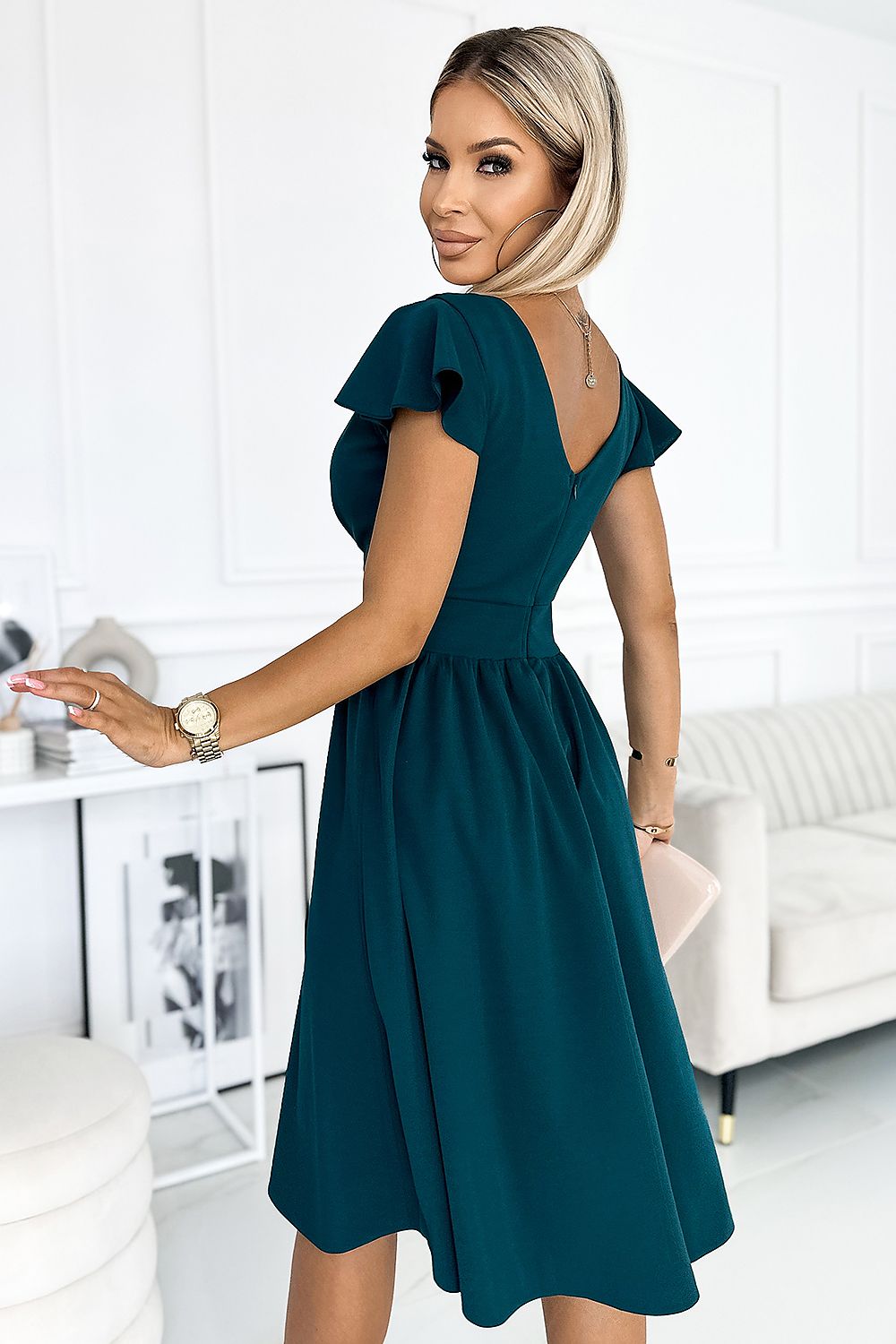 Damen elegantes kurzarm Kleid mit Surplice Ausschnitt von Numoco grün Rückseite