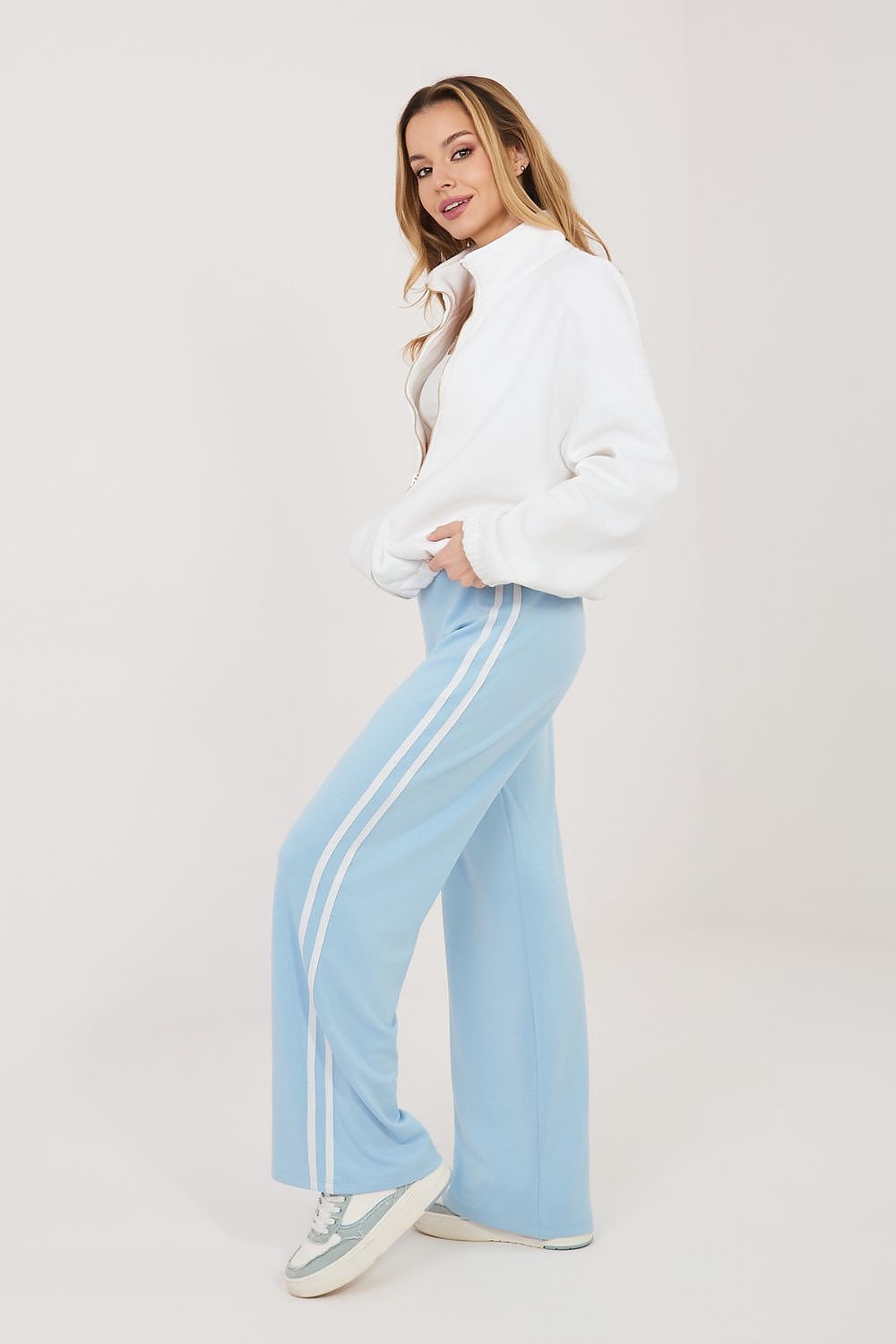 Damen lässige sportliche Hose von Relevance blau Seitenansicht