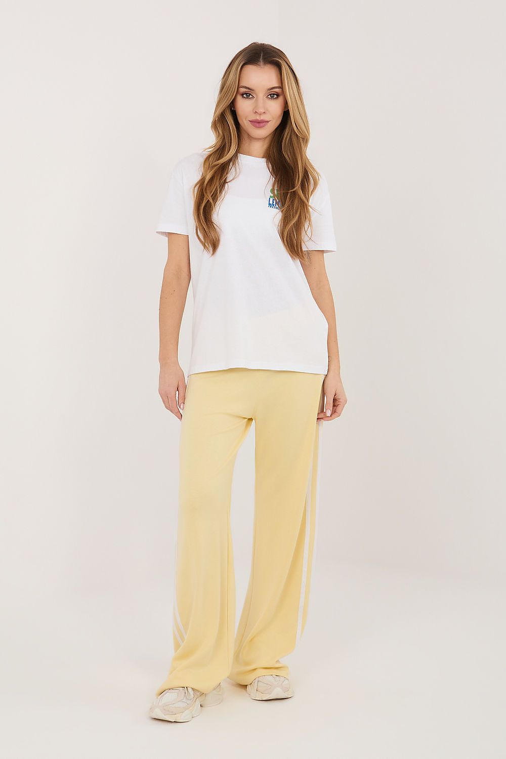Damen lässige sportliche Hose von Relevance gelb