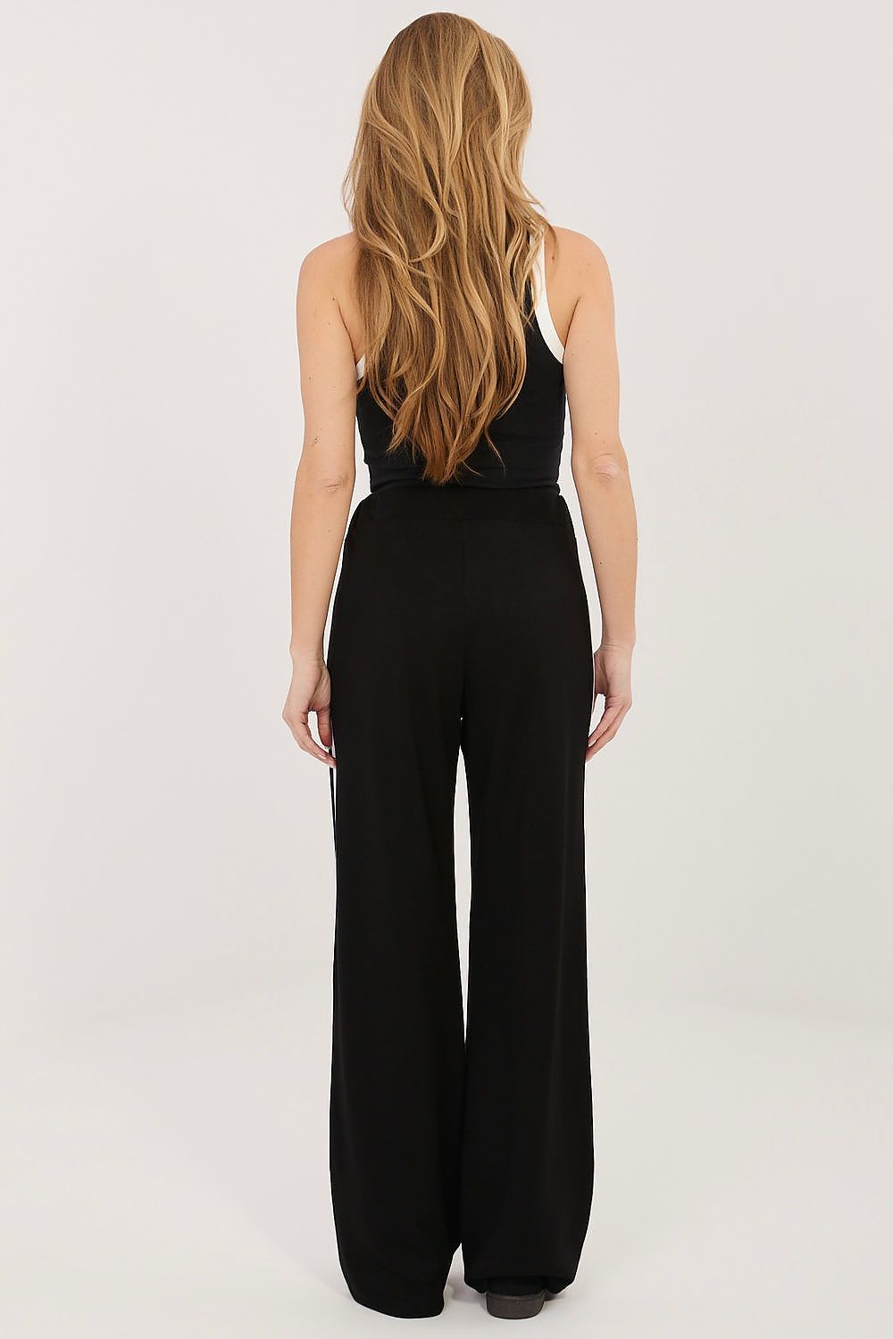 Damen lässige sportliche Hose von Relevance schwarz Rückseite