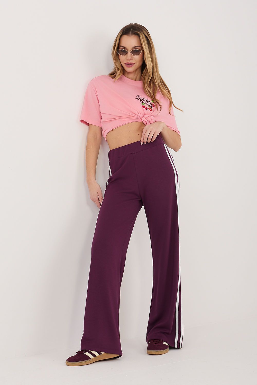 Damen lässige sportliche Hose von Relevance violett