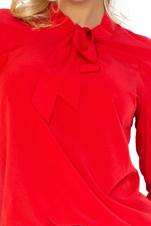 Elegante Damen Bluse mit Schleifenband von Numoco rot Detail