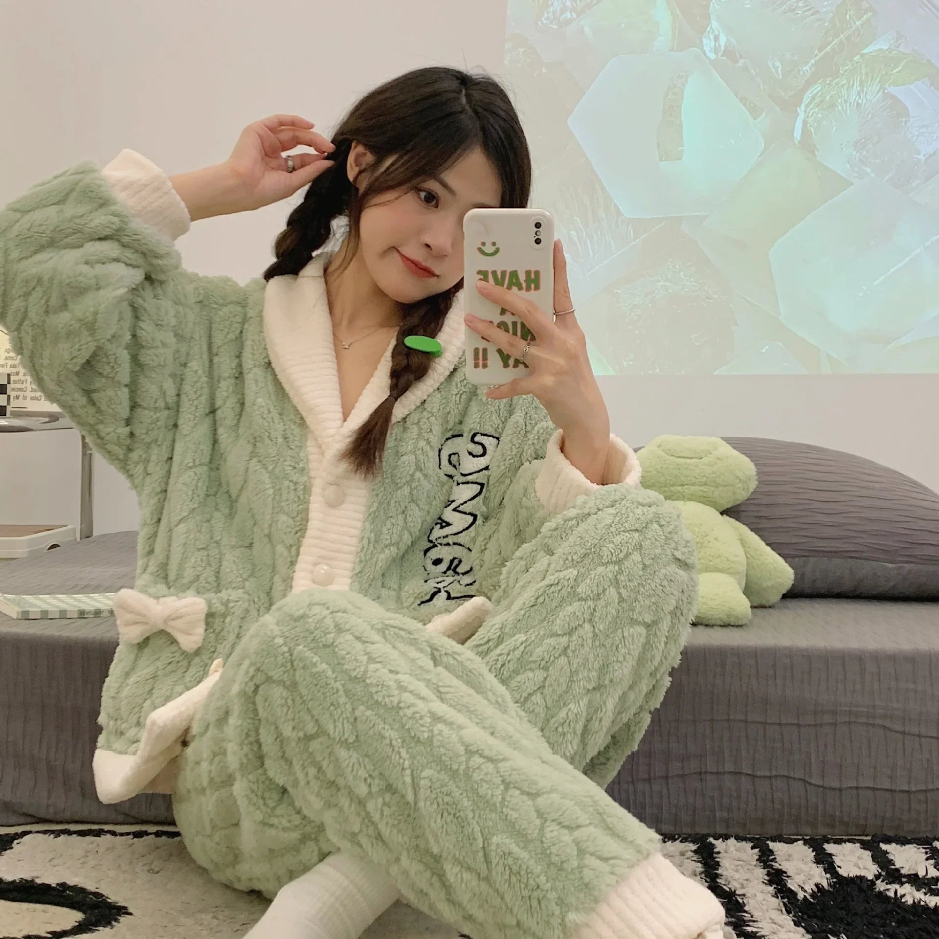 Luxus Winter Pyjama Loungewear aus Plüsch, langarm und bequeme Hose für Damen