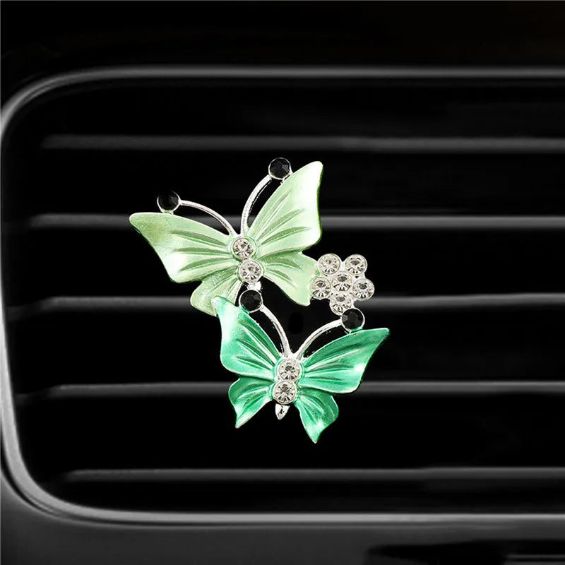 Parfüm-Clip für den Luftauslass im Auto, exquisiter, diamantbesetzter Schmetterling, Schmuck für die Klimaanlage