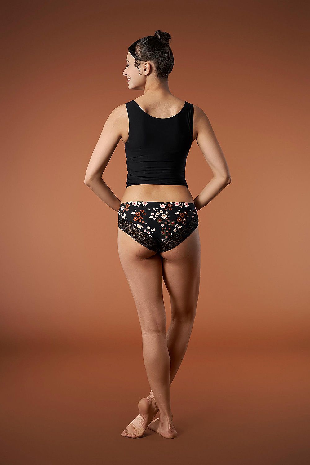 Höschen model 188537 Julimex