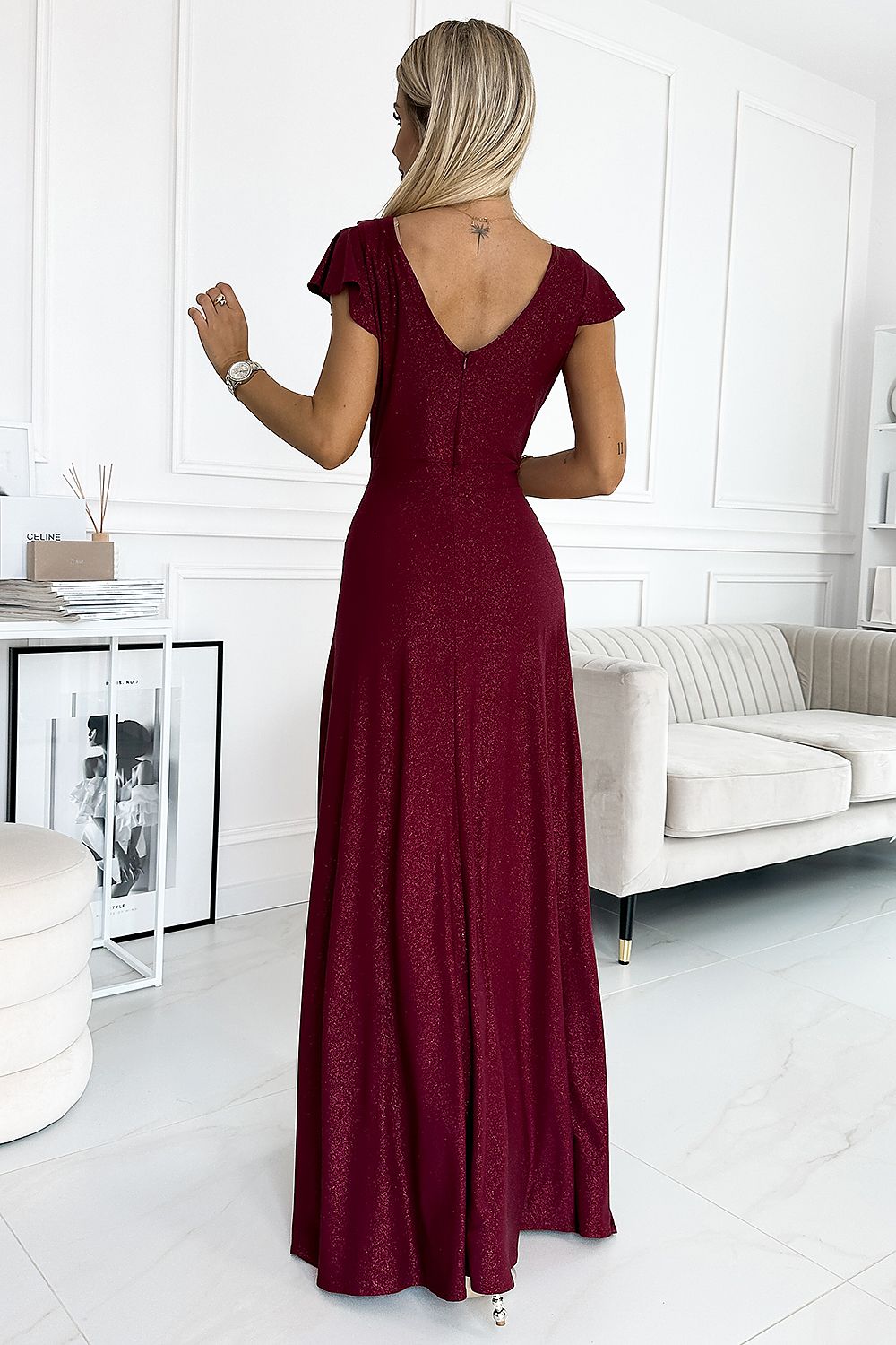 Damen Abendkleid Glitzer Maxikleid von Numoco weinrot Rückseite