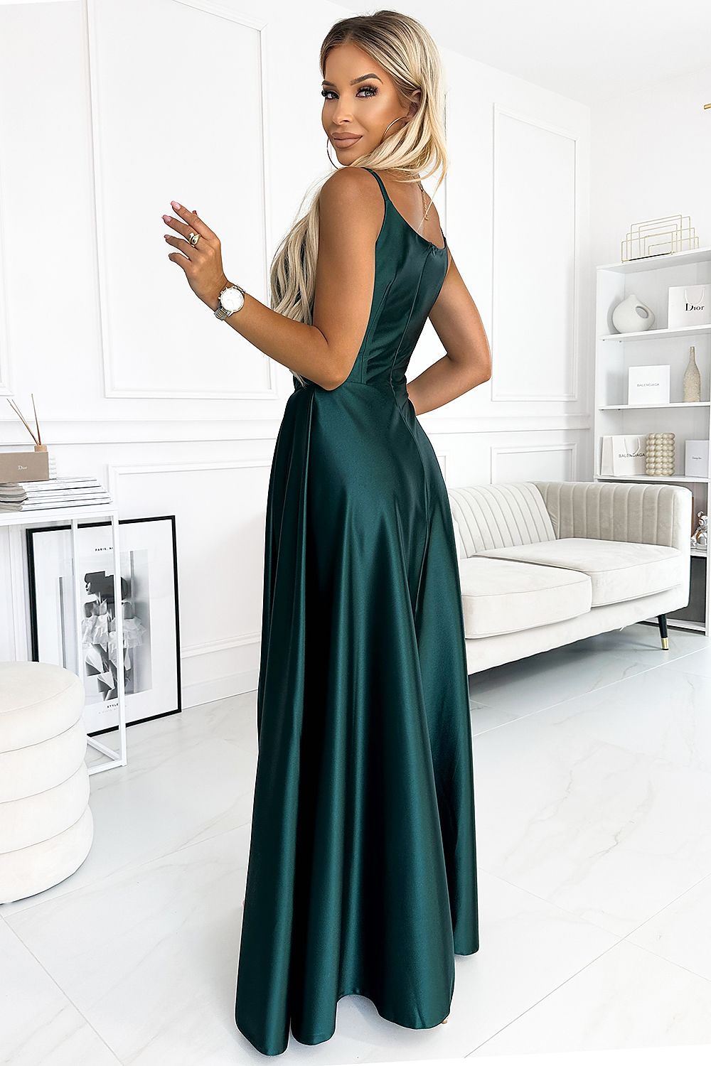 Damen Abendkleid mit schlanken Träger Maxikleid von Numoco grün Rückseite
