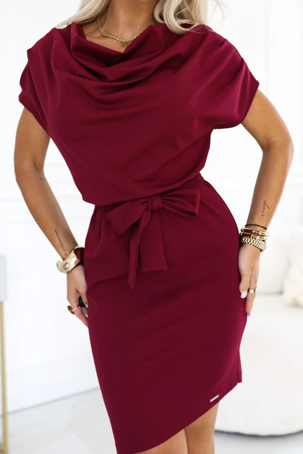 Damen Alltagskleid Minikleid mit Wasserfallausschnitt von Numoco weinrot Vorderansicht
