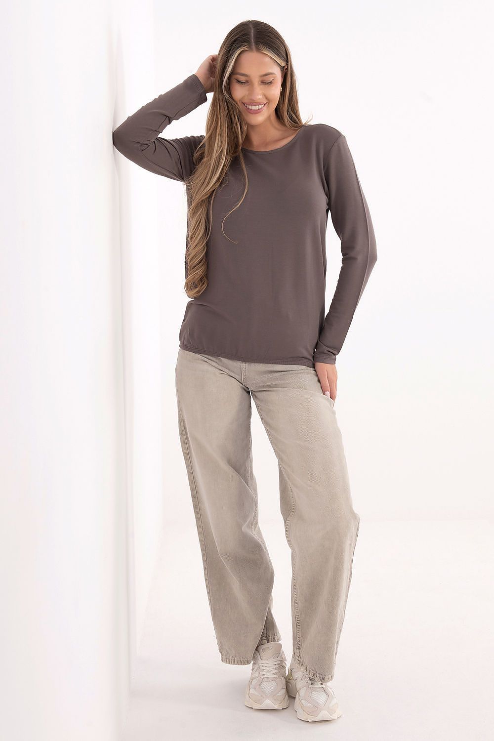 Damen Casual langarm  Shirt von Relevance braun Vorderseite