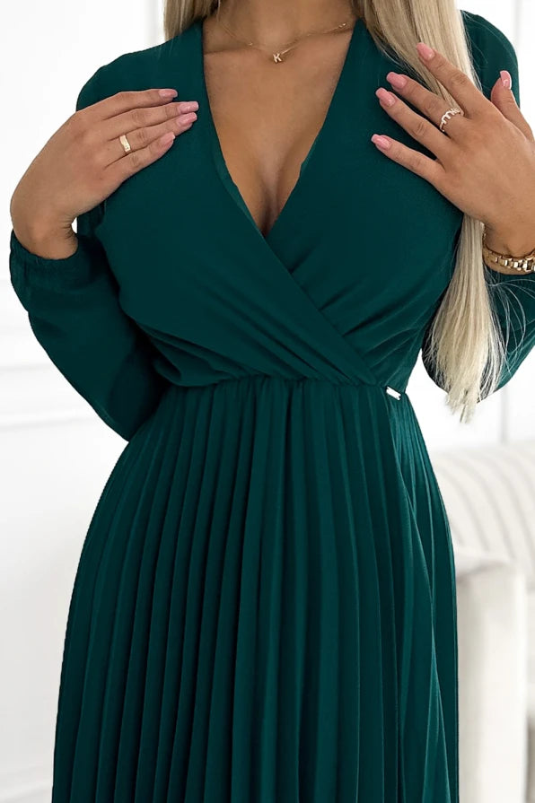 Damen Chiffon Plissee Cocktailkleid von Numoco grün Ausschnitt