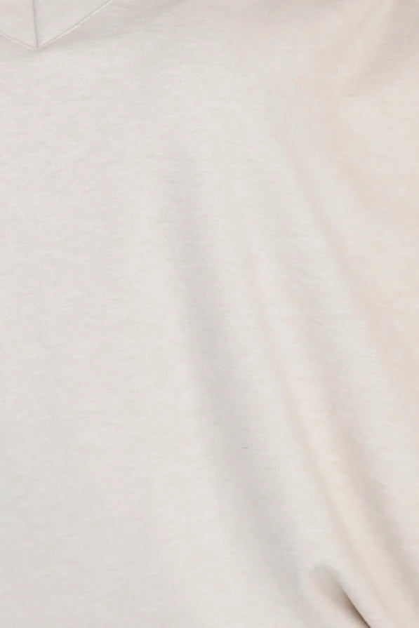 Damen Fledermausschnitt Kleid von Numoco beige Stoff Ausschnitt