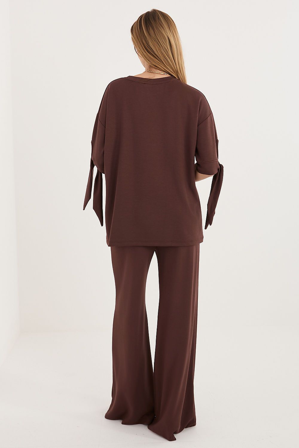 Damen Hosenanzug Set, Oberteil 3/4 Ärmel & weite Hose von Relevance braun Rückseite