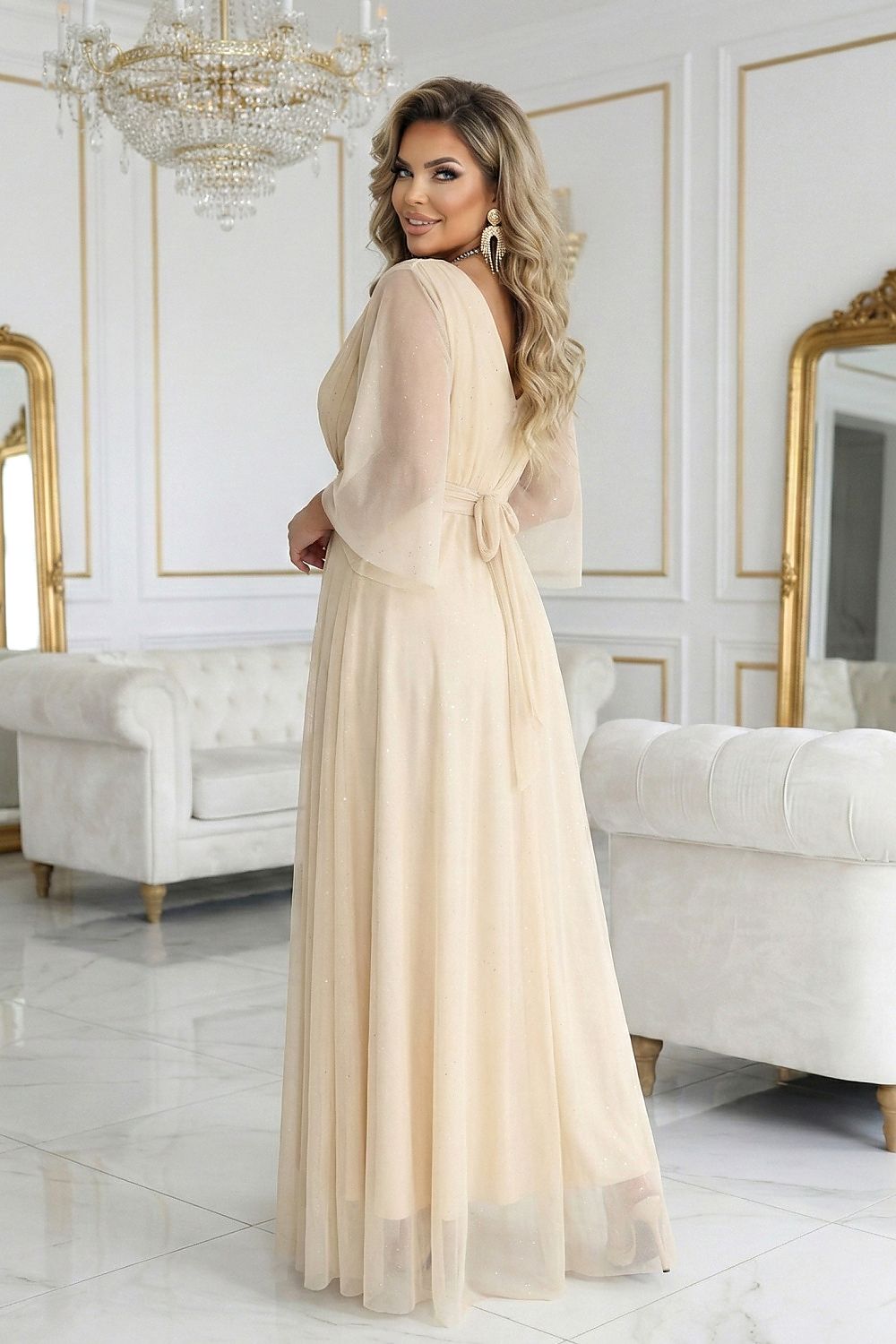 Damen Maxi-Kleid Plus-Size, Wickelausschnitt, Tüllärmel, Glitzer & Bindegürtel Numoco beige Rückseite Plus Size