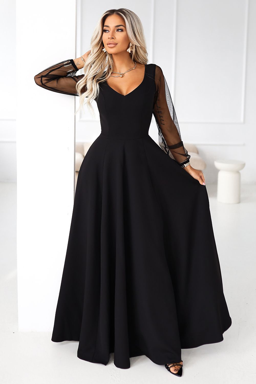 Damen Maxikleid Abendkleid mit Tüllärmel von Numoco schwarz