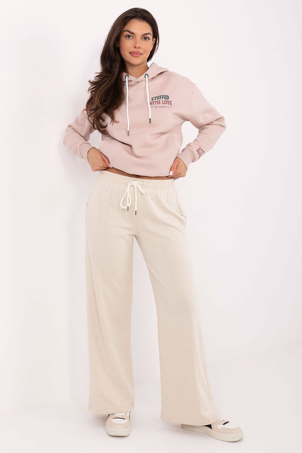 Damen Mid-Waist Jogginghose mit Taschen, gerader Schnitt von Relevance hellbeige