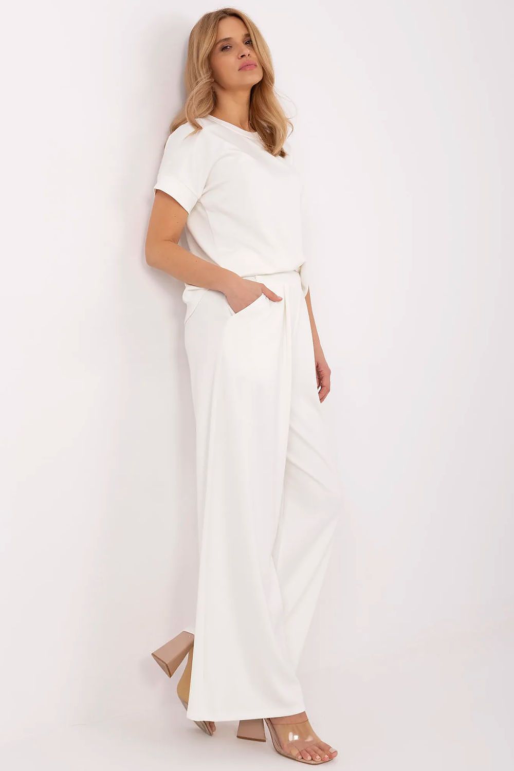 Damen Palazzo Sweatpants, High-Waist, breites Bein & Seitentaschen von Relevance weiß Seitenansicht