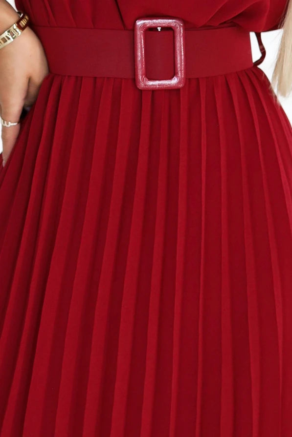 Damen Plisseekleid, Chiffon, breiter Gürtel & kurze Ärmel von Numoco Basic rot Ausschnitt