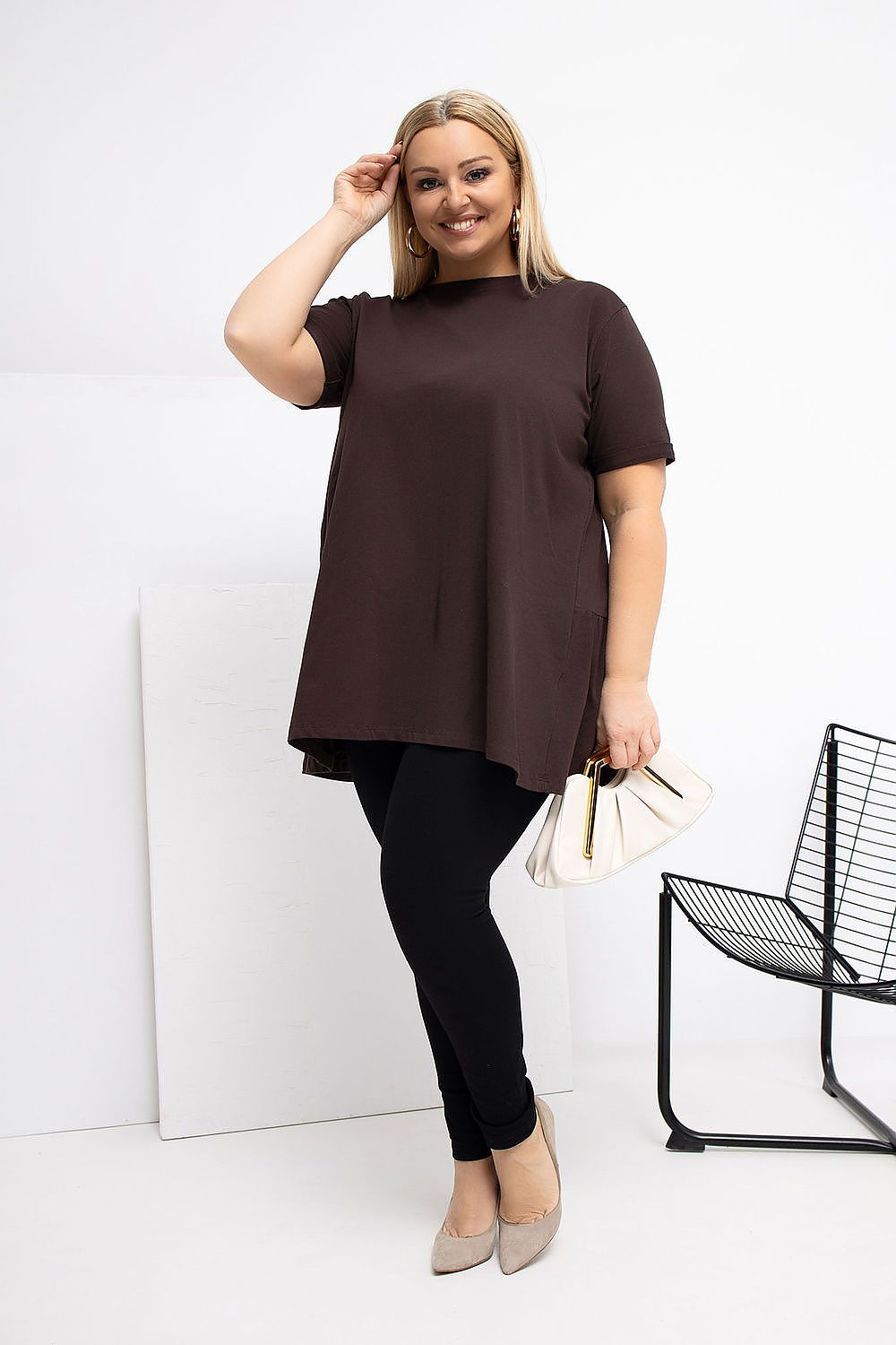 Damen Plus-Size Tunika mit zarter Rüsche von Relevance braun Vorderseite