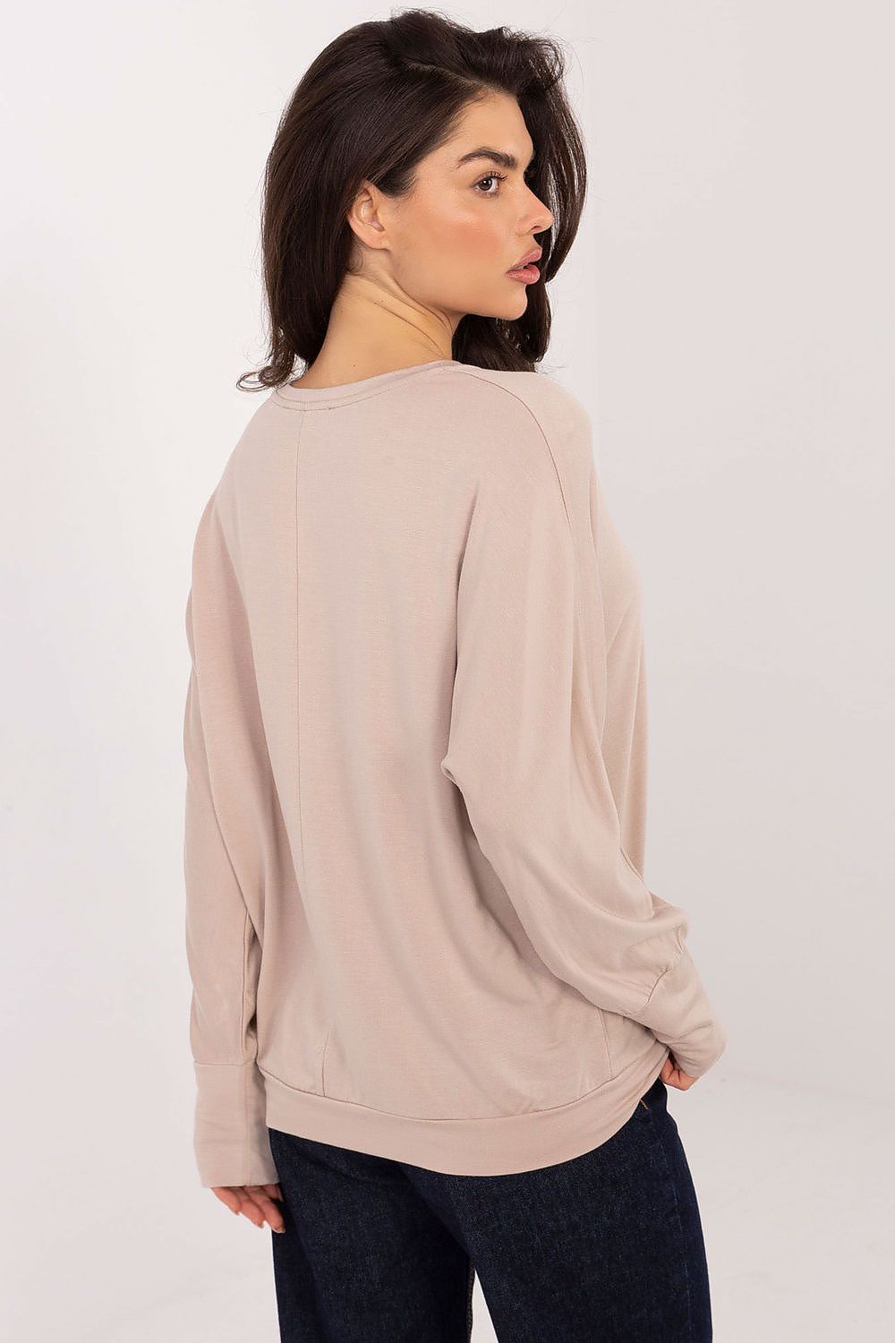 Damen Shirt mit Batwings Ärmel von Relevance beige Rückseite