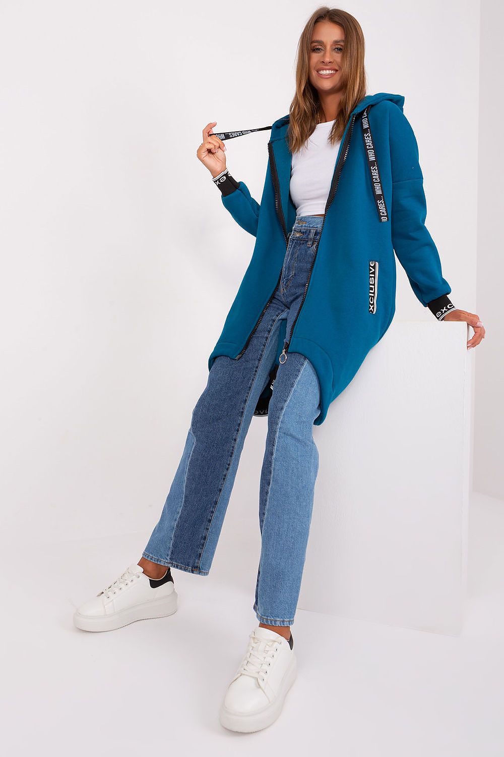 Damen Sweater Mantel mit Kapuze blau Vorderseite von Relevance