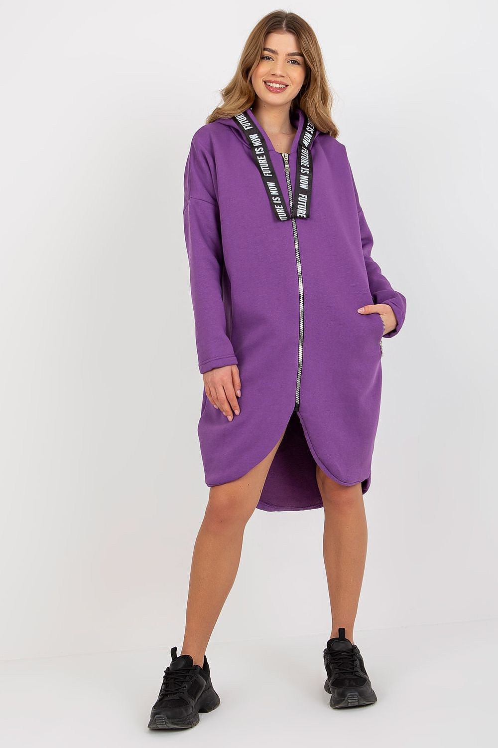 Damen Sweater Mantel mit Kapuze von Relevance Vorderseite violett