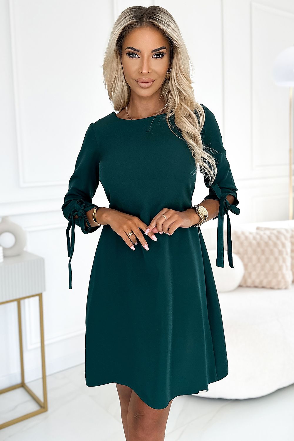 Damen Swing-Kleid Ausgestellt, Schleifen-Ärmel & Taillenband von Numoco grün Vorderansicht