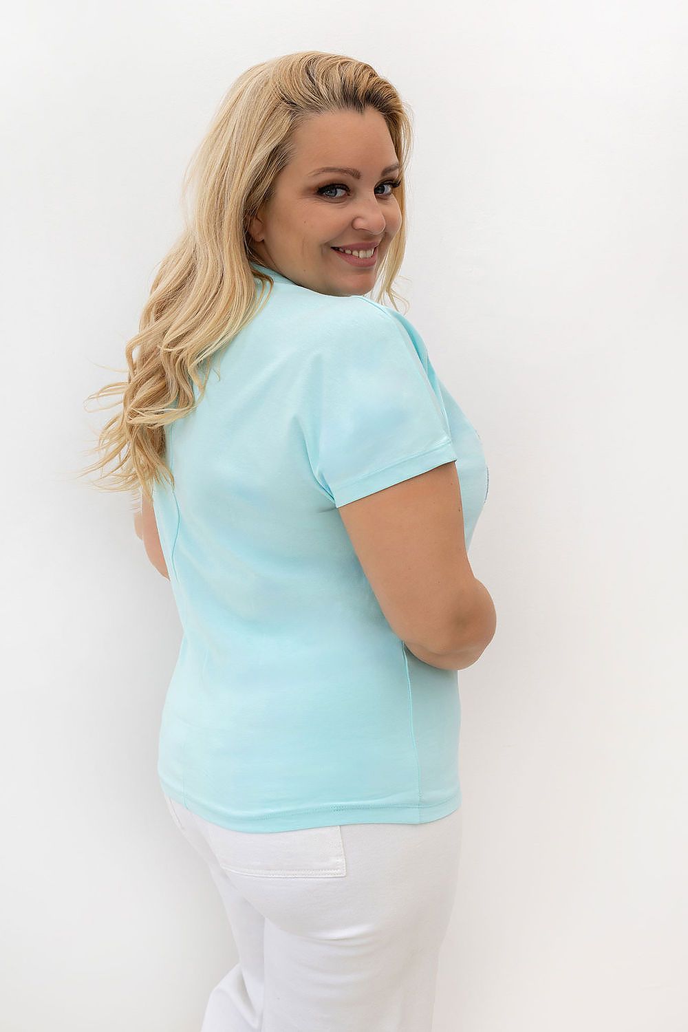 Damen T-Shirt Plus Size Blumen-Stickerei, Rundhals & Baumwolle türkis Relevance Rückenansicht
