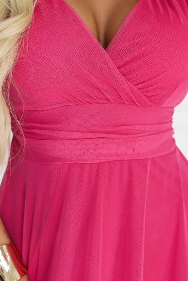 Damen Tüll Maxikleid NASTIA mit Wickelausschnitt von Numoco Basic pink Ausschnitt