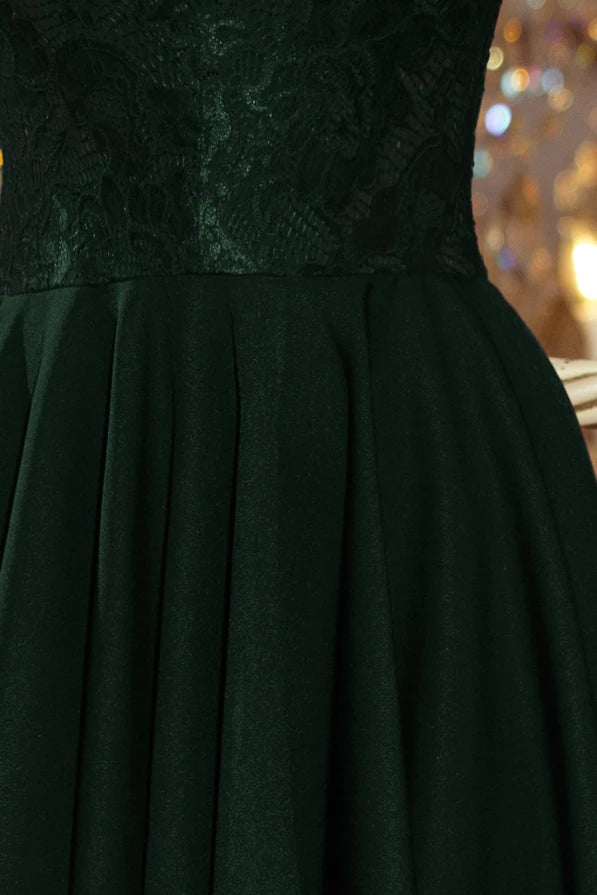 Damen asymetrisches Abendkleid mit Spitze von Numoco grün Ausschnitt