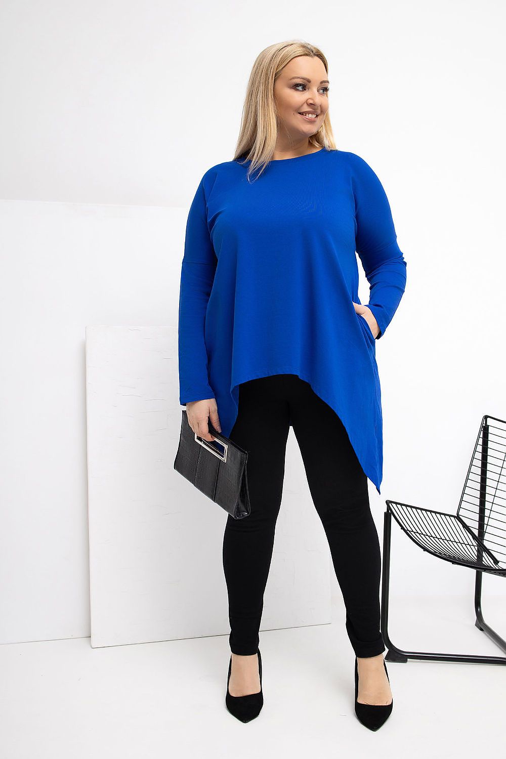 Damen asymmetrische Plus-Size Tunika von Relevance blau Vorderseite