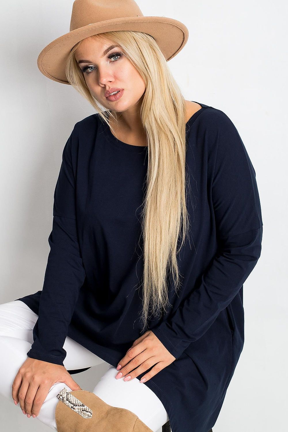 Damen asymmetrische Plus-Size Tunika von Relevance marineblau Vorne