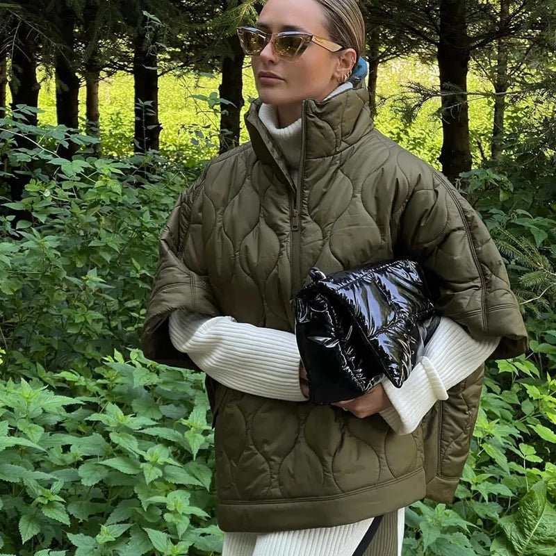Damen gesteppter warmer Poncho 