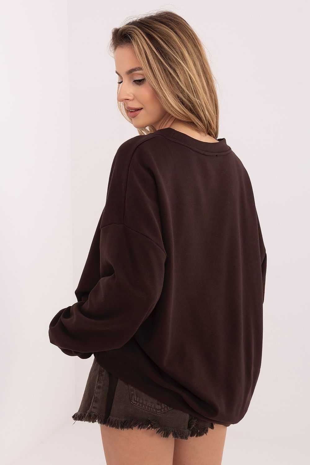 Damen lässiges Oversize Sweatershirt "Studio" von Relevance braun Rückseite