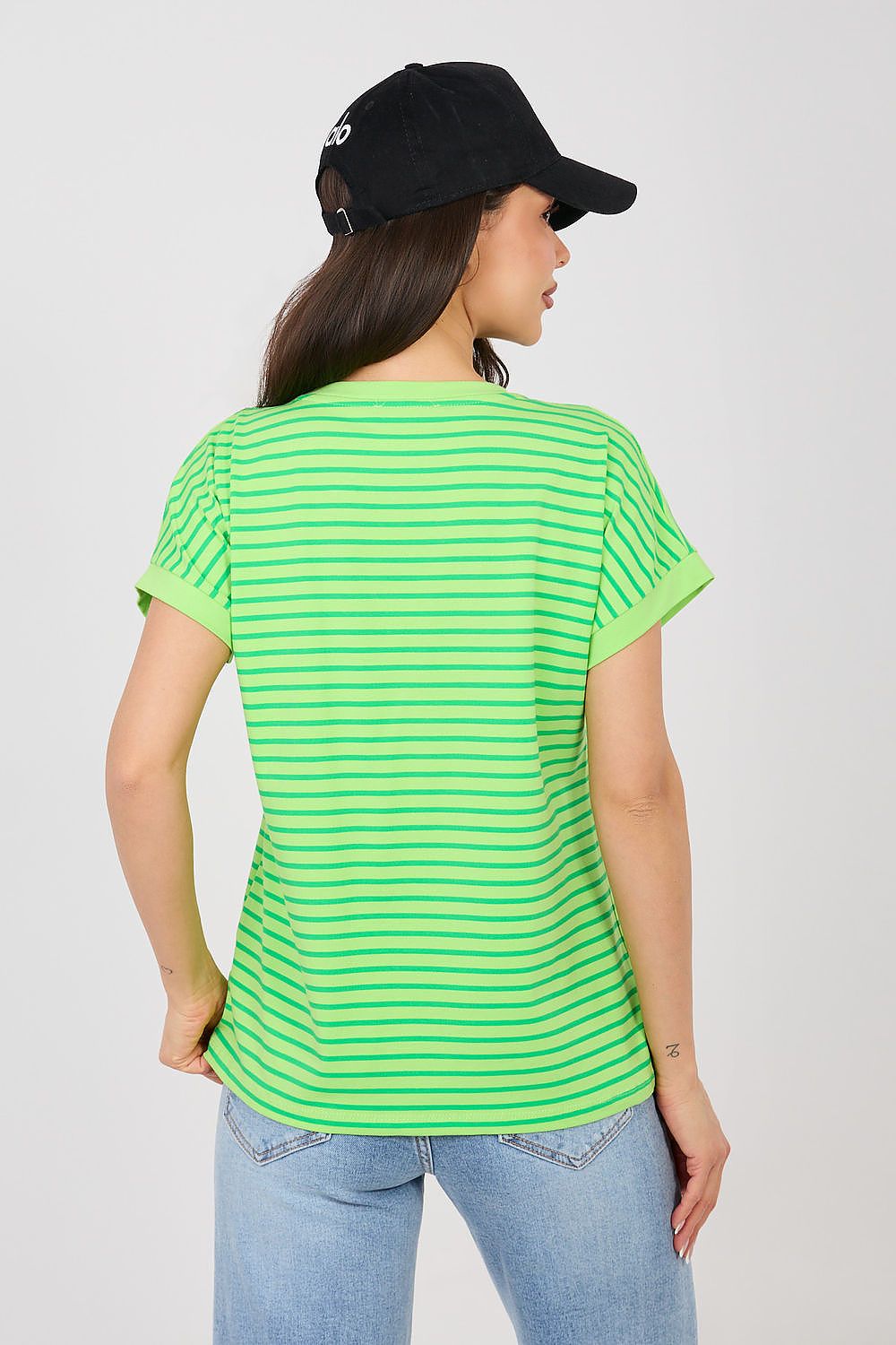 Damen modisches gestreiftes T-Shirt von Relevance grün Rückseite