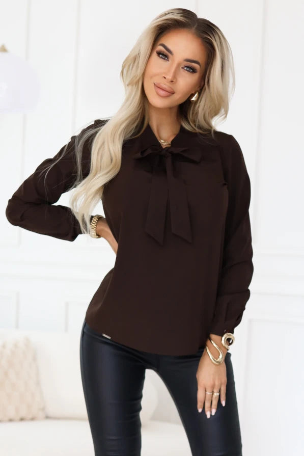 Elegante Damen Bluse mit Schleifenband von Numoco braun Ansicht Vorne