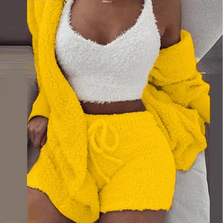 Damen 3 teiliges flauschiges Winter Pyjama-Set Crop Tops und lockere Shorts, Übergröße