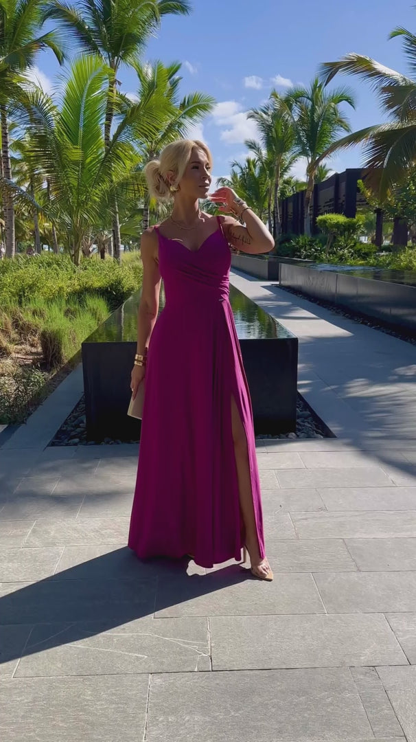 Damen Abendkleid mit schlanken Träger Maxikleid von Numoco weinrot 2 Model