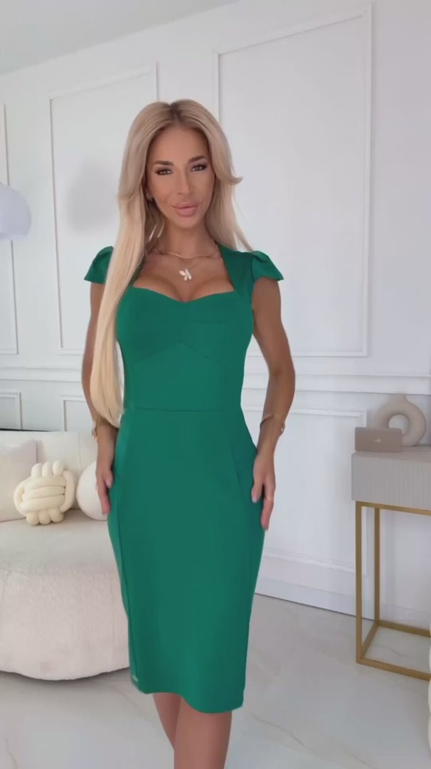 Damen Alltagskleid Midikleid mit Queen Anne Ausschnitt von Numoco grün Model