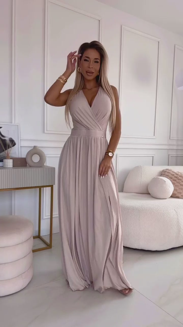 Damen Maxikleid mit Bindeband am Nacken von Numoco beige 2 Model