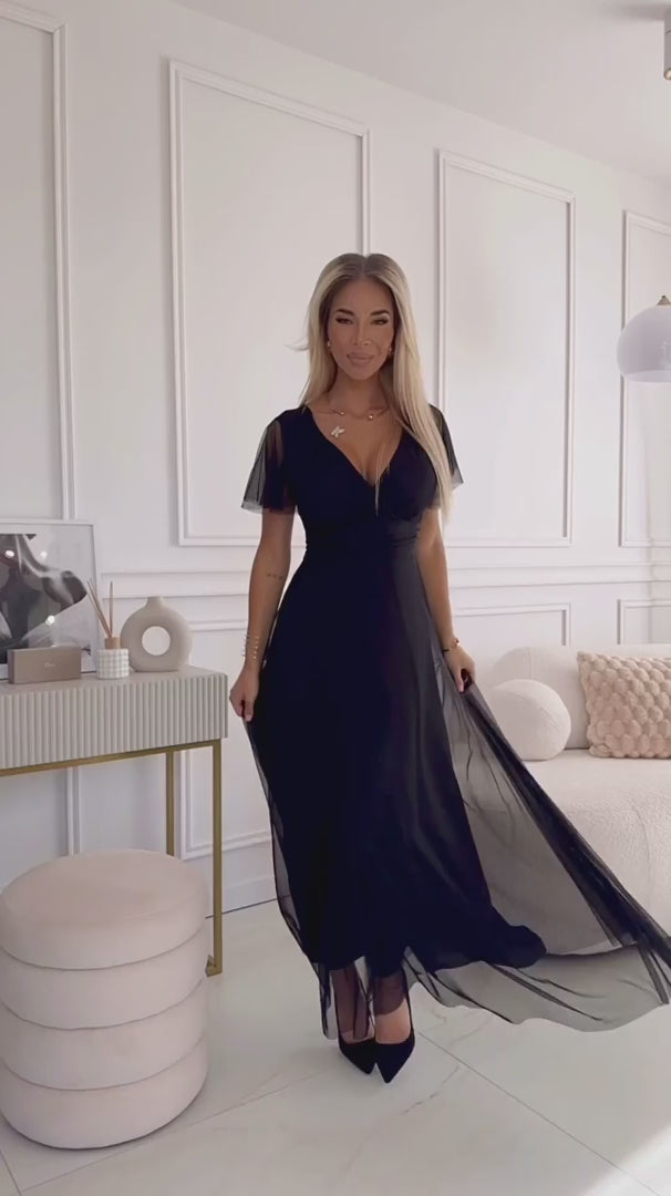 Damen Tüll Maxikleid NASTIA mit Wickelausschnitt von Numoco Basic schwarz Model