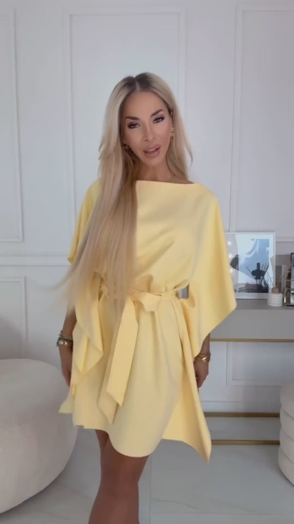 Damen Kleid Schmetterlingskleid Sofia von Numoco gelb Model
